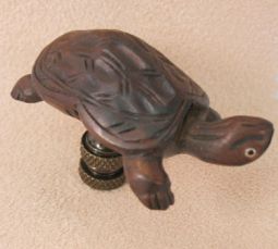 Finial: Boxwood  Turtle. 2 " tall overall