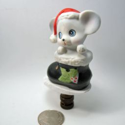 Lamp Finial Christmas Mouse in a Boot