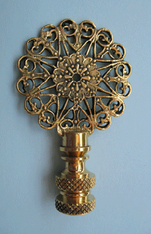 Polished Brass Lacy Circle. 2 3/4" tall overall.