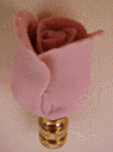 Lamp Finial:Pink Rose Bud 2 1/2 " tall overall