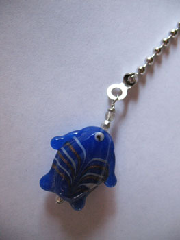 Fan Pulls: Blue Fish. 1". 9" silver chain